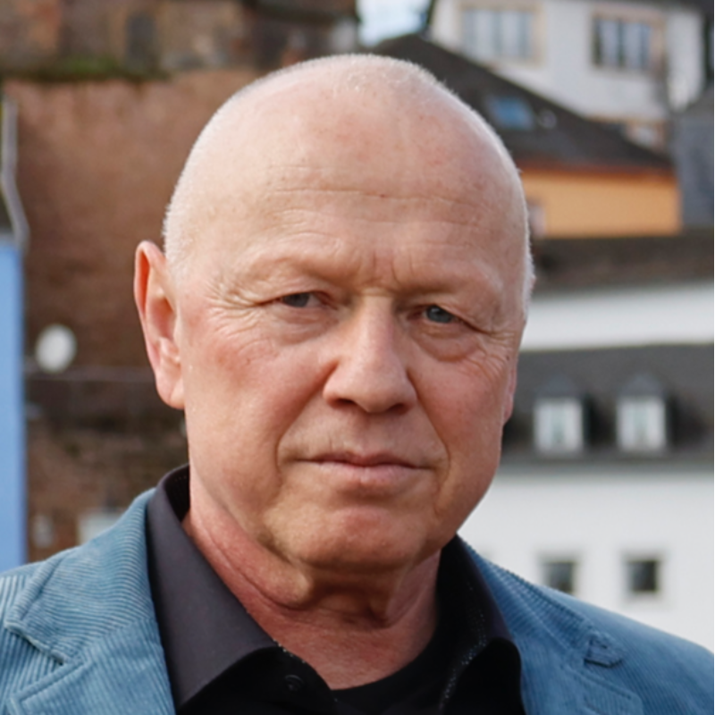  Dietmar Becker